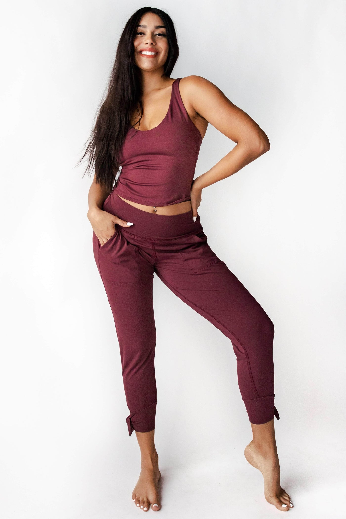 Sunday Jogger in Maroon full