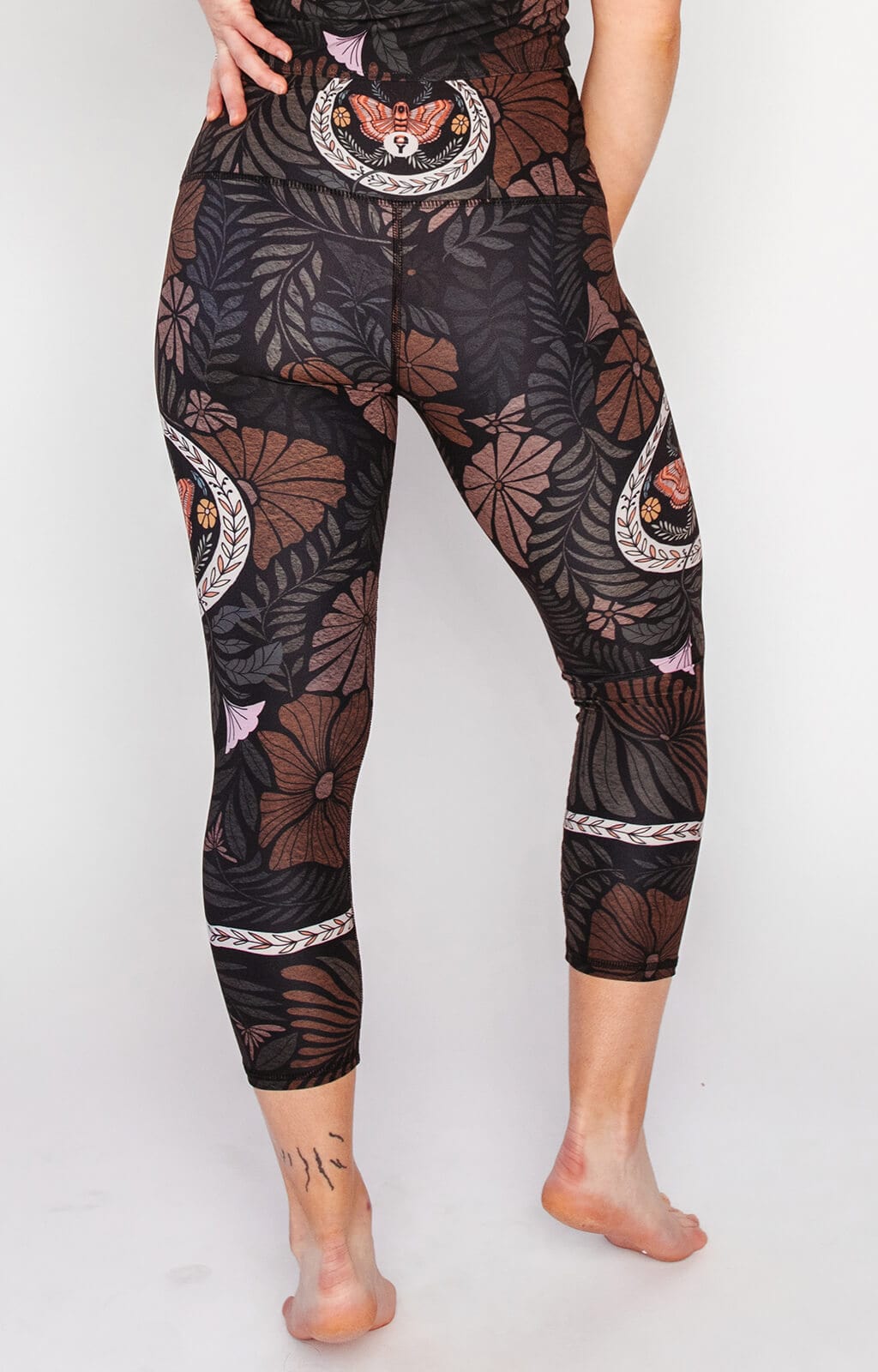 Ouraboros Printed Yoga Crops back