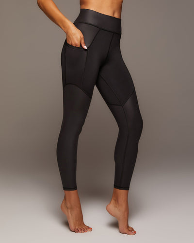 Cosmic Gloss Pocket Legging - Black