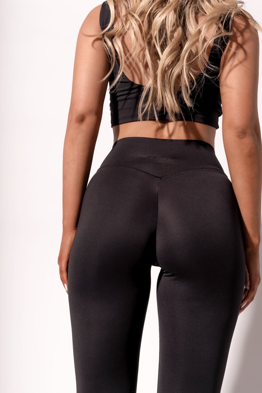 Subtle Scrunch Legging - Black