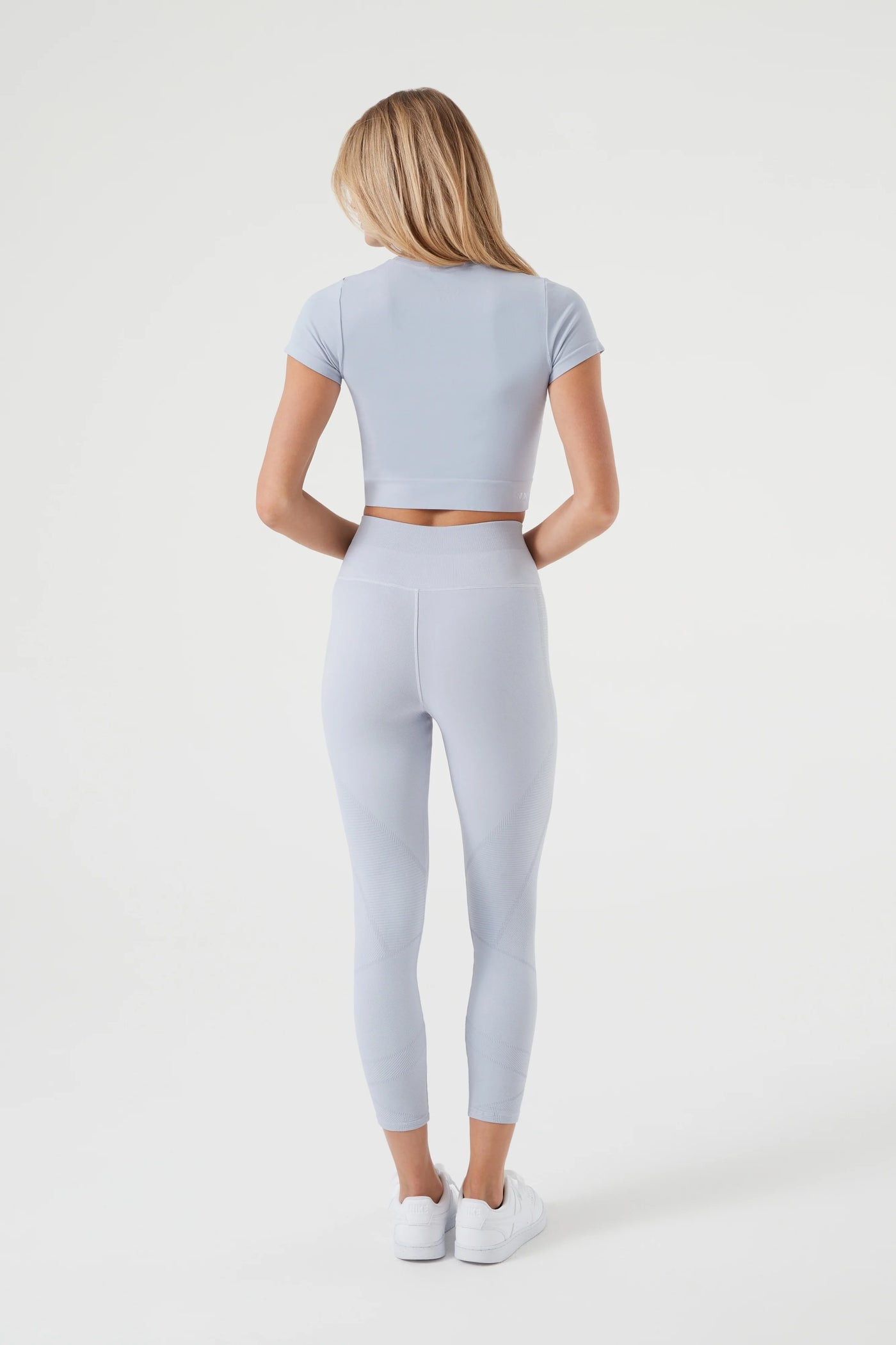 Our Favorite Crop - Ultra Soft Seamless Crop Top for Performance & Comfort