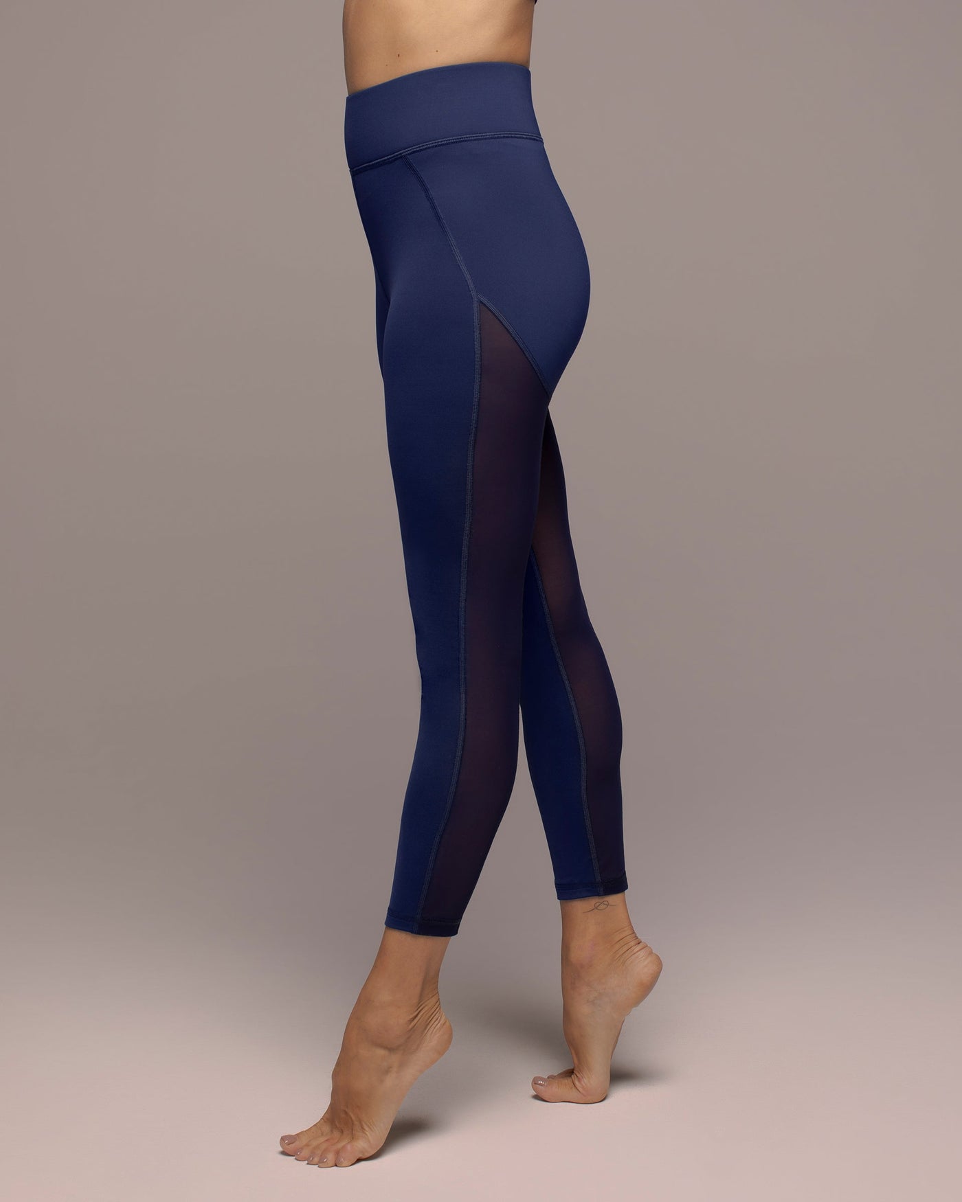 Revue Mesh Legging - Admiral Blue