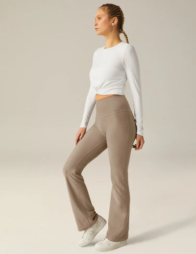 Beyond Yoga Featherweight Center Stage Cropped Long Sleeve