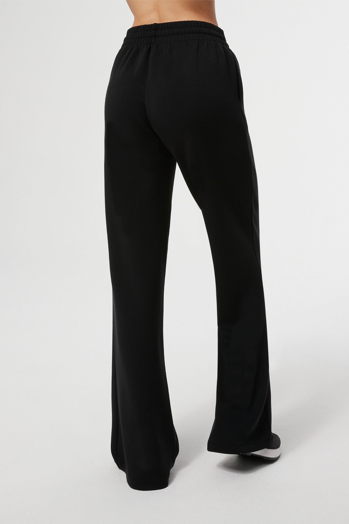 Sleek Lounge Pant