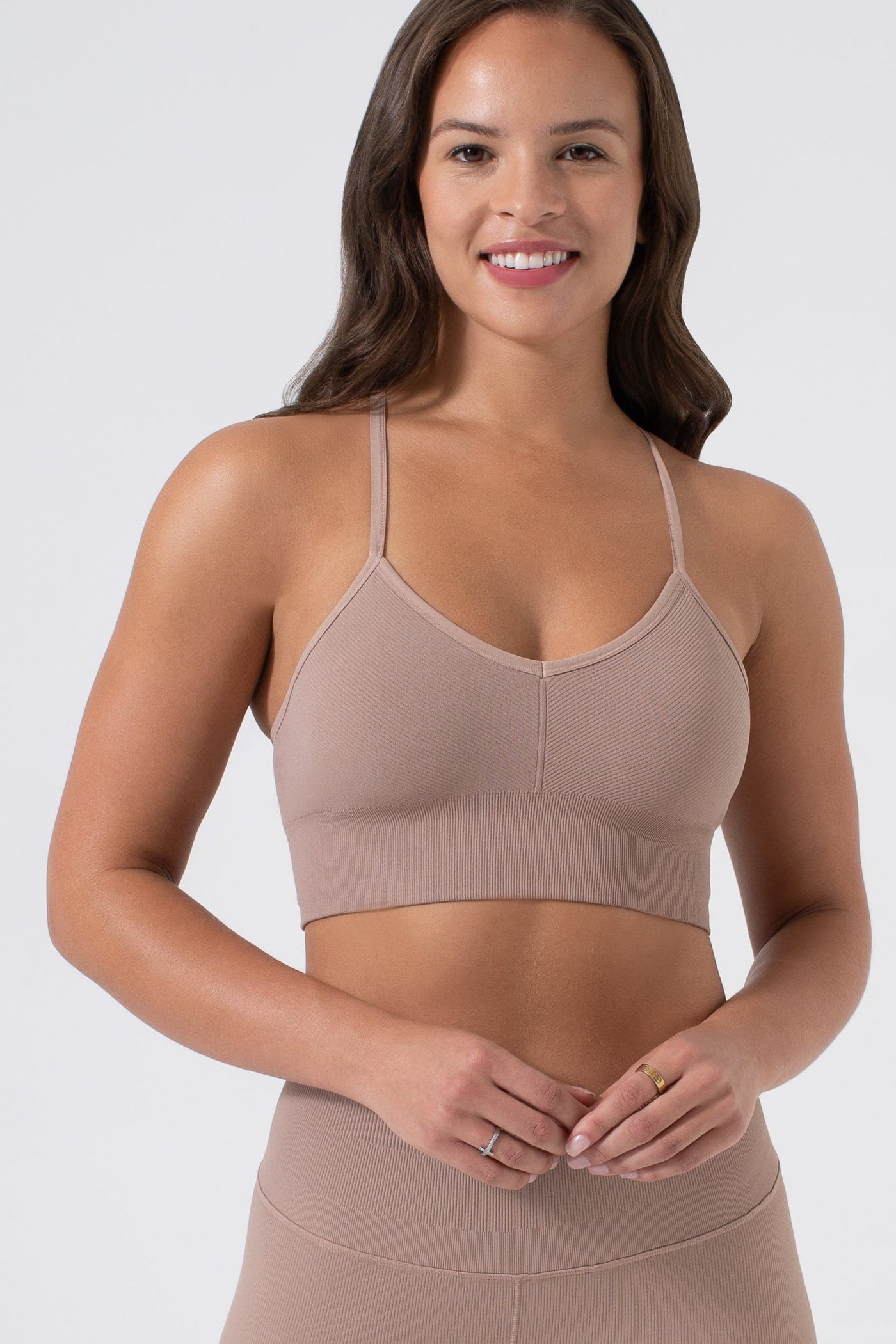 One By One Bra - V-Neck Seamless Sports Bra with Removable Cups