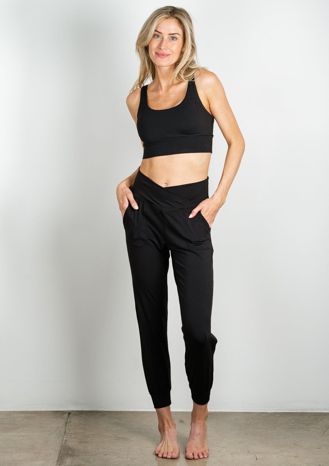 Cross Waist Jogger - Black