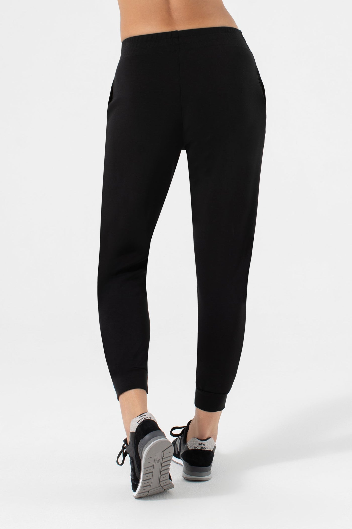 Yuki Sleek Fabric Joggers