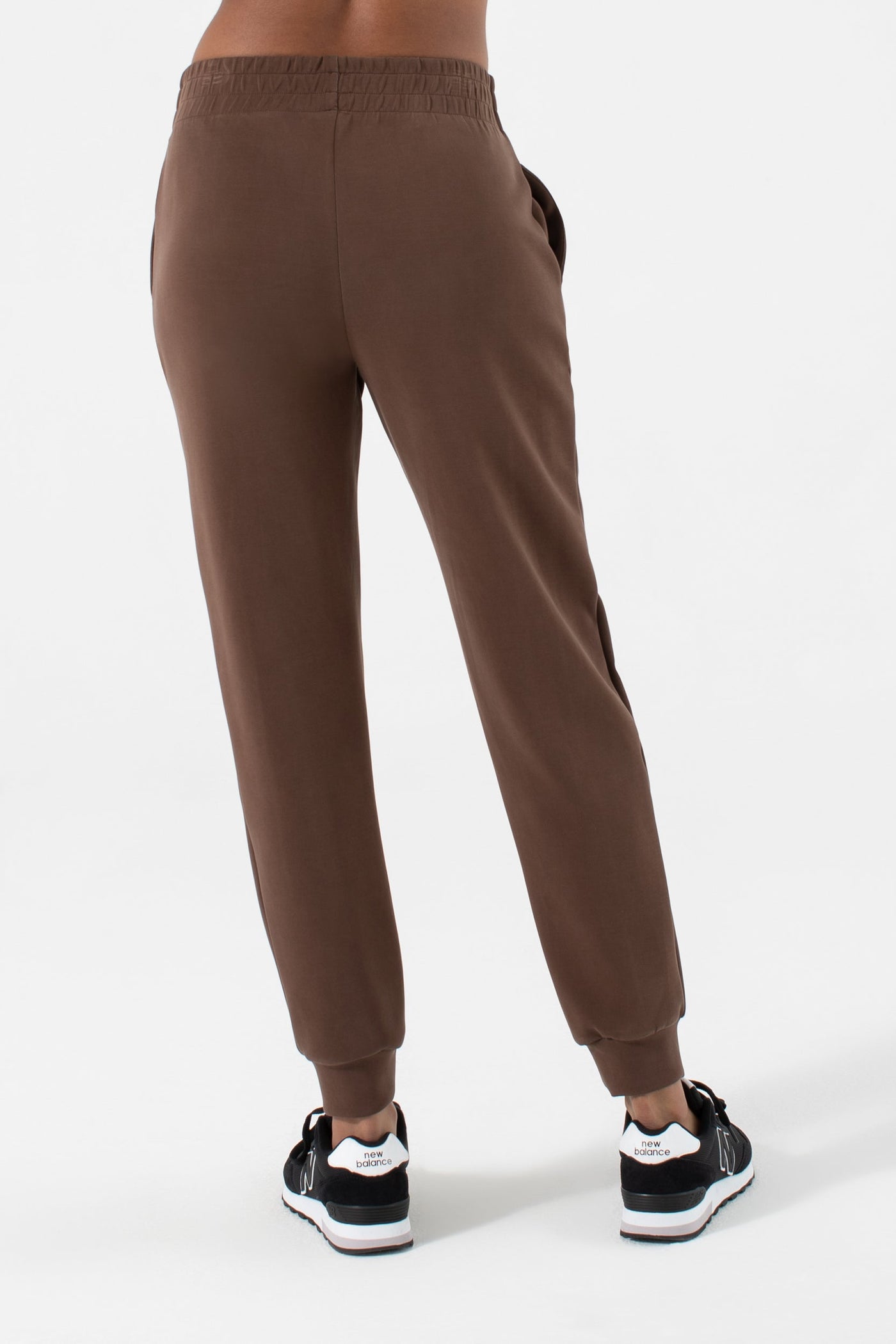 Yuki Sleek Fabric Joggers