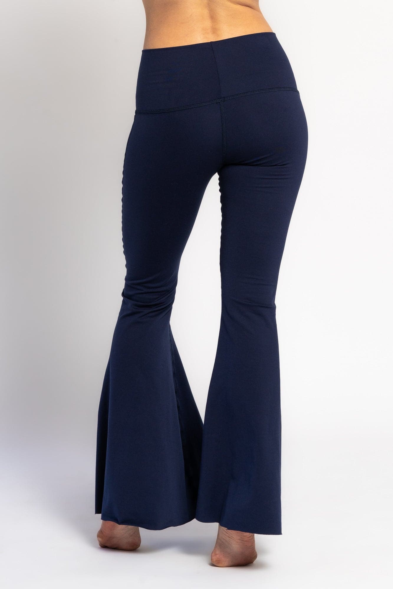 WithLove ♡ Solid Navy Crop Bell Bottom *Waistlist