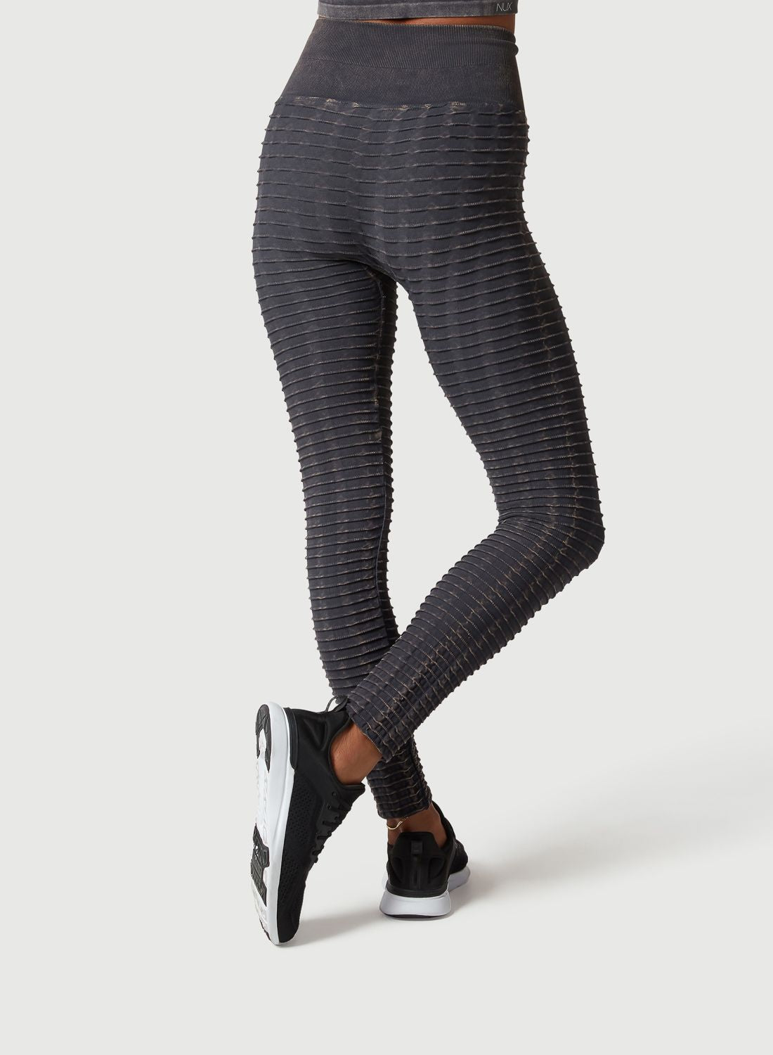 Nux Active Pucker Up Legging MW