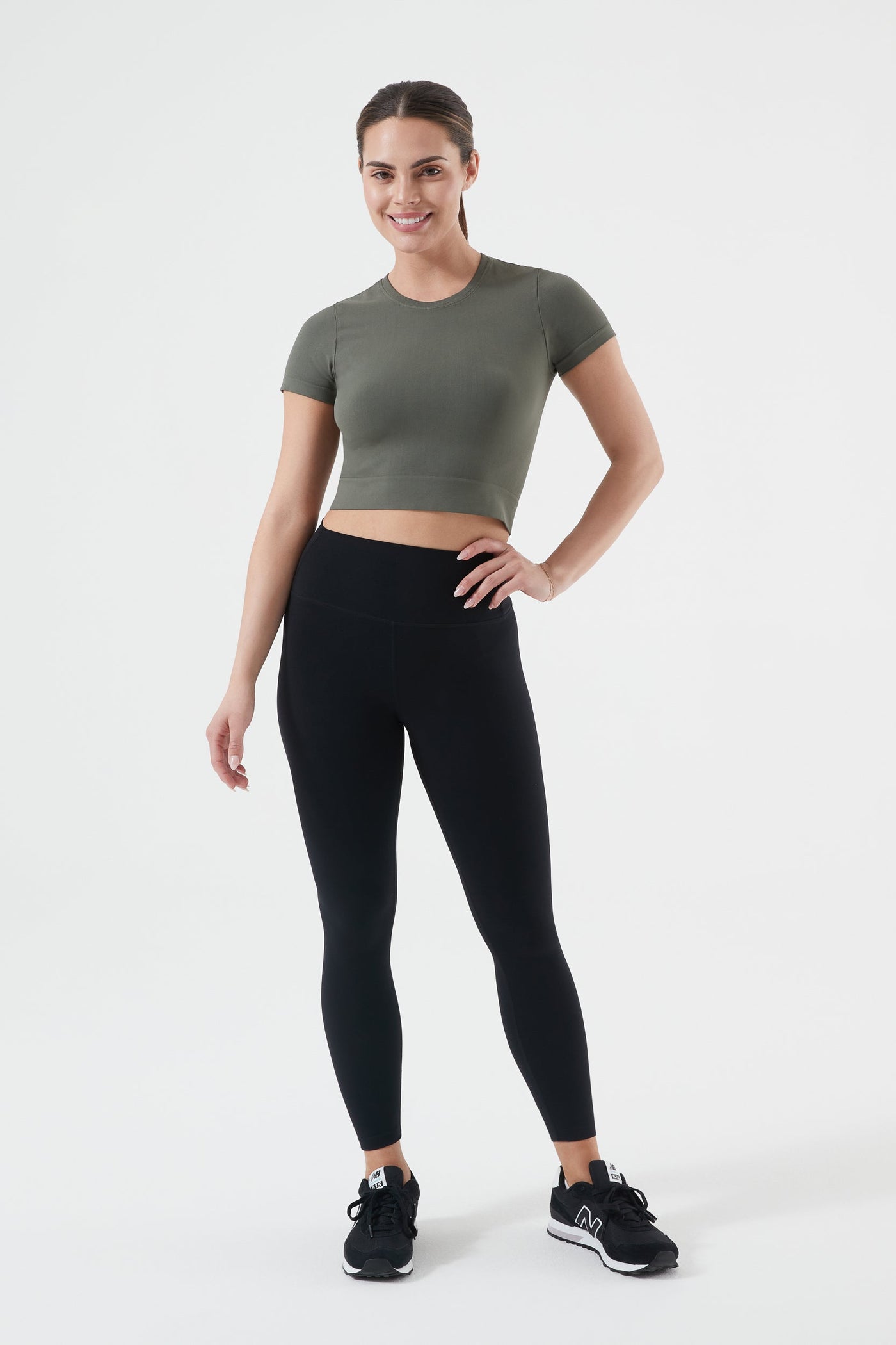 Our Favorite Crop - Ultra Soft Seamless Crop Top for Performance & Comfort