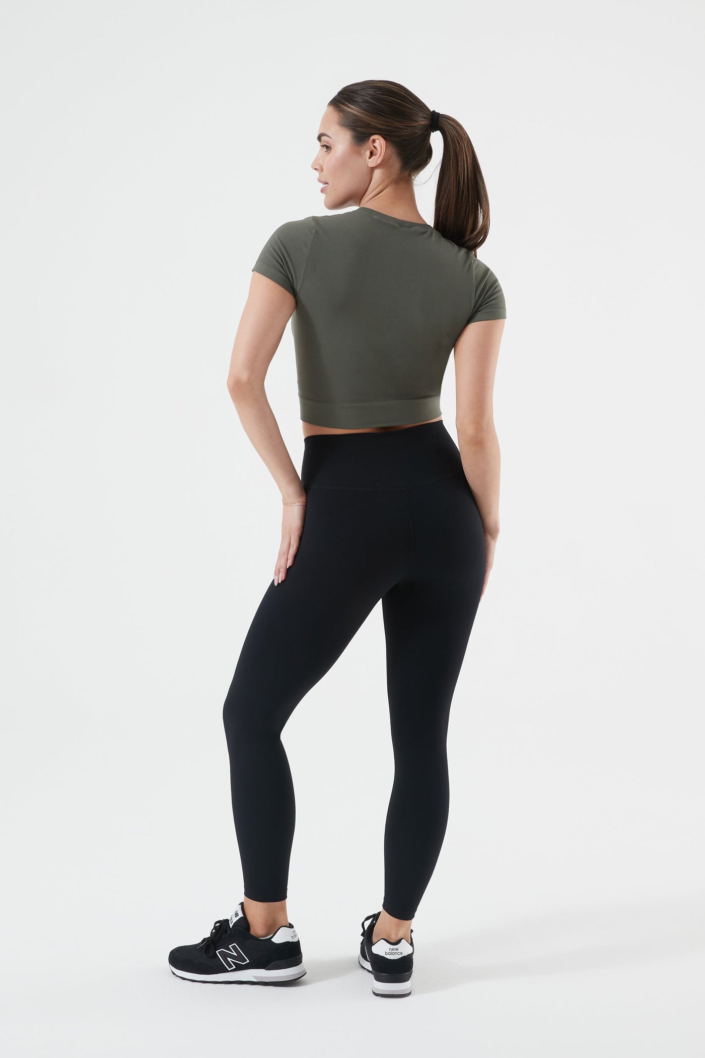 Our Favorite Crop - Ultra Soft Seamless Crop Top for Performance & Comfort