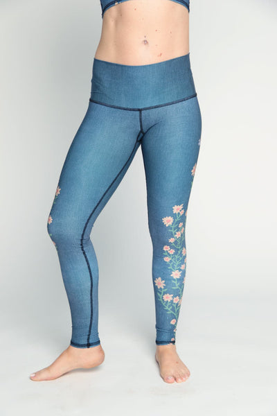 Teeki Woodstock Hot Pant